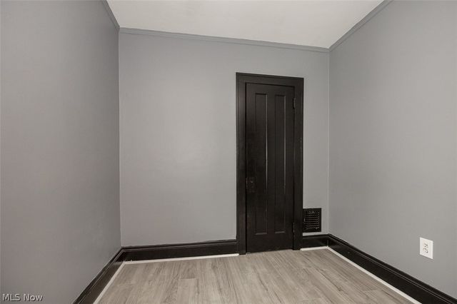 1868-1870 Lampson Road, East Cleveland, OH 44112