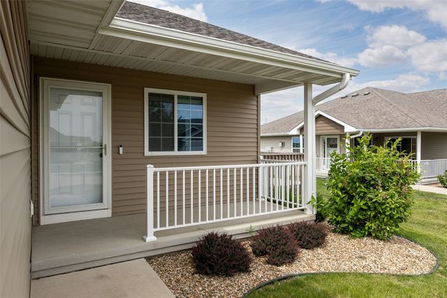 4422 Calder Drive, Marion, IA 52302