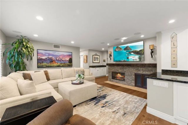 1693 Eastgate, Upland, CA 91784