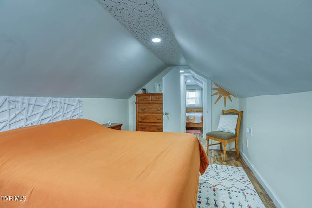 7300 Snake Hollow Road, Sneedville, TN 37869
