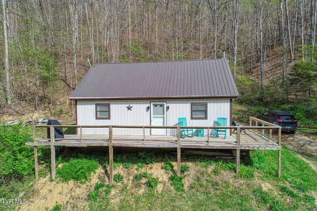 7300 Snake Hollow Road, Sneedville, TN 37869