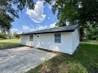 390 HAZEL CIRCLE, Punta Gorda, FL 33982