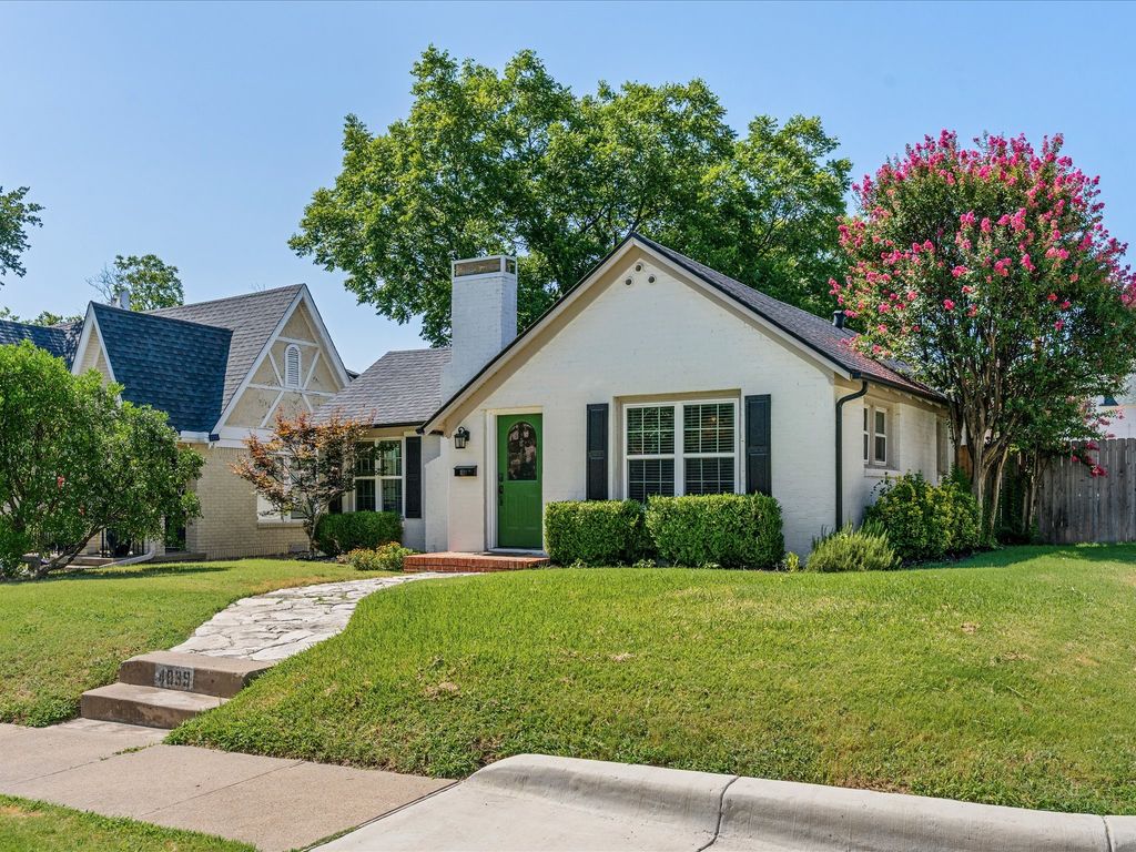 4039 El Campo Avenue, Fort Worth, TX 76107