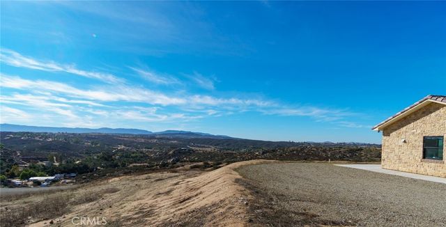 37219 Quarter Valley Road, Temecula, CA 92592