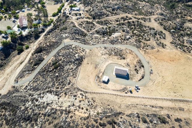 37219 Quarter Valley Road, Temecula, CA 92592