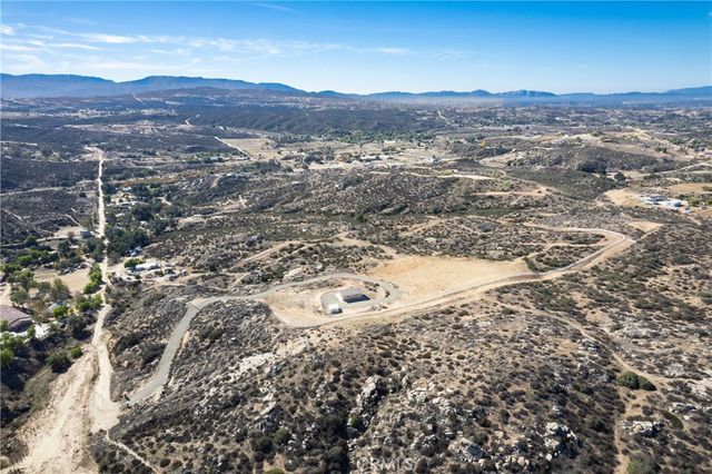 37219 Quarter Valley Road, Temecula, CA 92592