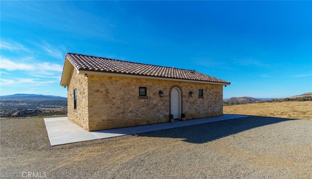 37219 Quarter Valley Road, Temecula, CA 92592