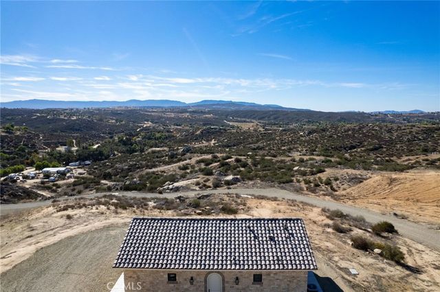 37219 Quarter Valley Road, Temecula, CA 92592