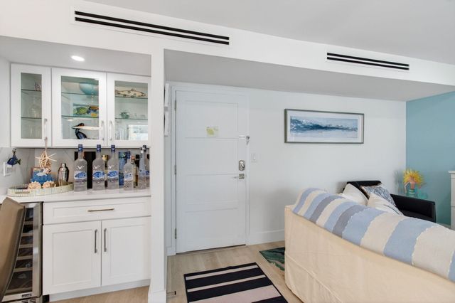 1236 Hillsboro Mile Hillsboro Mile 406, Hillsboro Beach, FL 33062