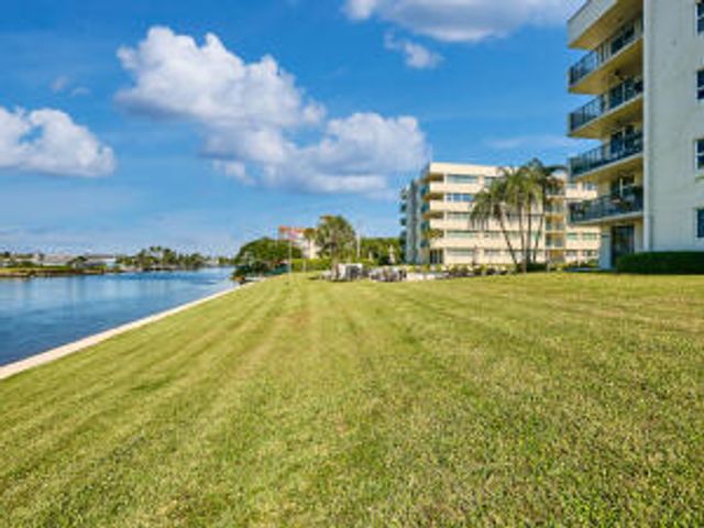 1236 Hillsboro Mile Hillsboro Mile 406, Hillsboro Beach, FL 33062