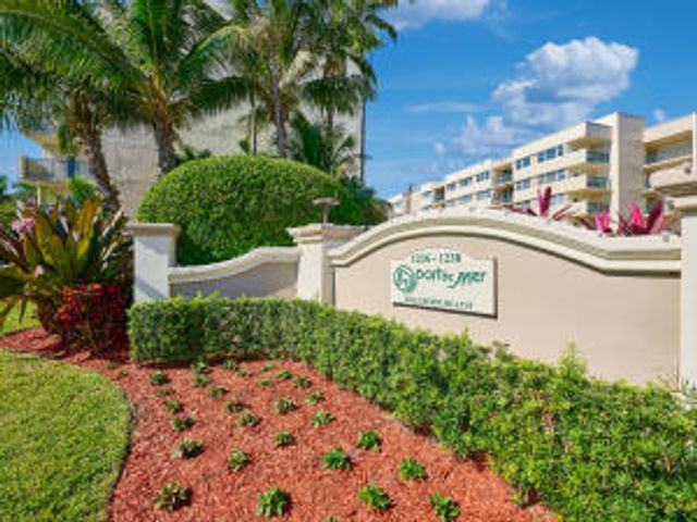 1236 Hillsboro Mile Hillsboro Mile 406, Hillsboro Beach, FL 33062