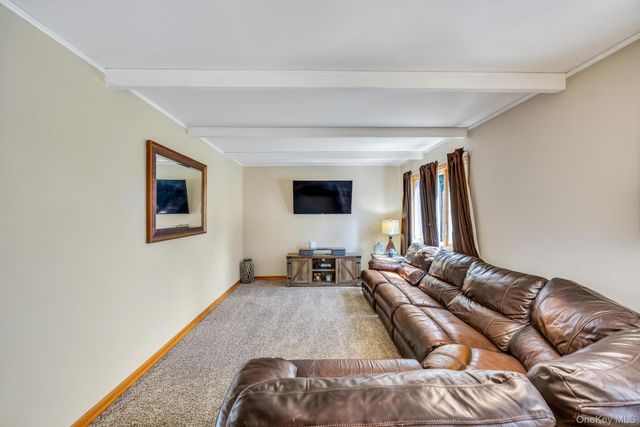 358 Holbrook Road, Ronkonkoma, NY 11779