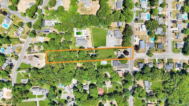 358 Holbrook Road, Ronkonkoma, NY 11779
