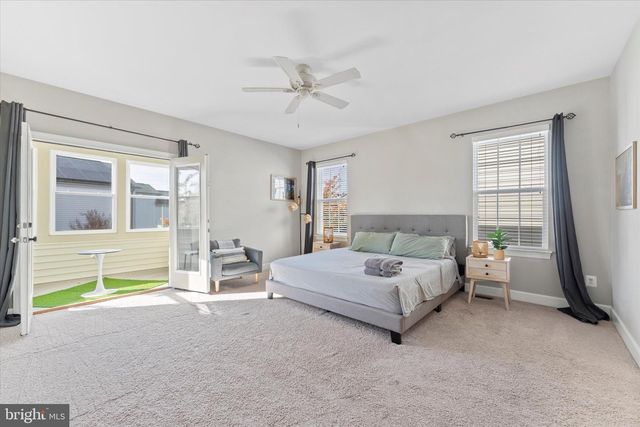 20433 SAVIN HILL DR, Ashburn, VA 20147