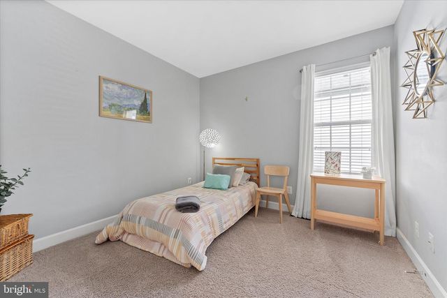 20433 SAVIN HILL DR, Ashburn, VA 20147