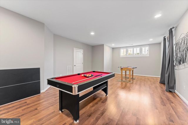 20433 SAVIN HILL DR, Ashburn, VA 20147