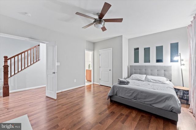 20433 SAVIN HILL DR, Ashburn, VA 20147