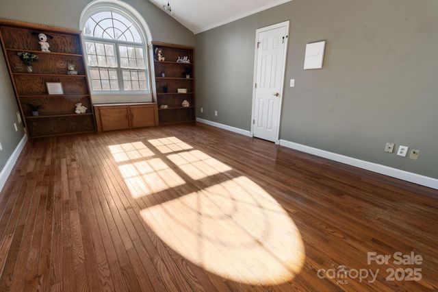 4806 Hickory Glen Drive, Matthews, NC 28105