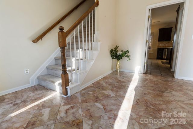 4806 Hickory Glen Drive, Matthews, NC 28105