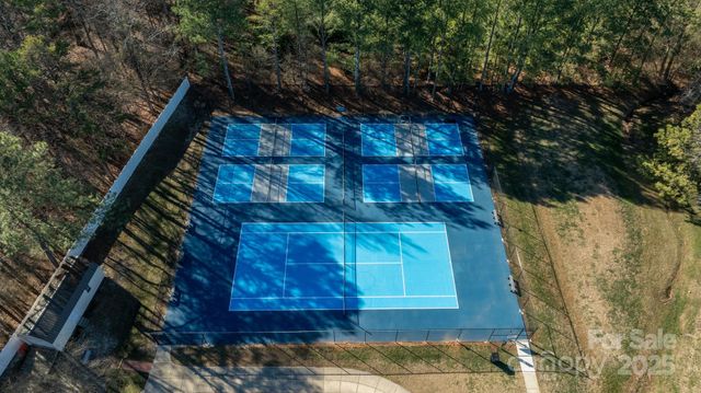 4806 Hickory Glen Drive, Matthews, NC 28105