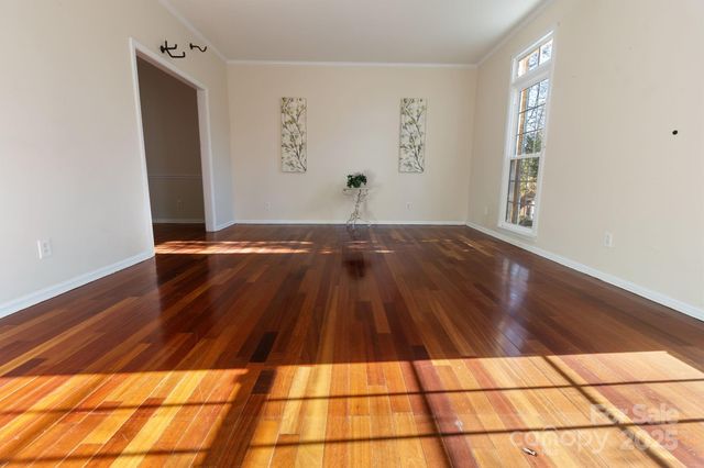 4806 Hickory Glen Drive, Matthews, NC 28105