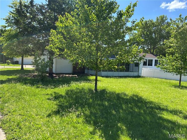 763 Wagon Ridge Drive, Fenton, MO 63026