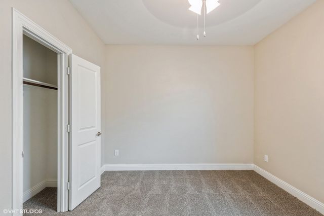 10709 Klondike Lane, Aubrey, TX 76227