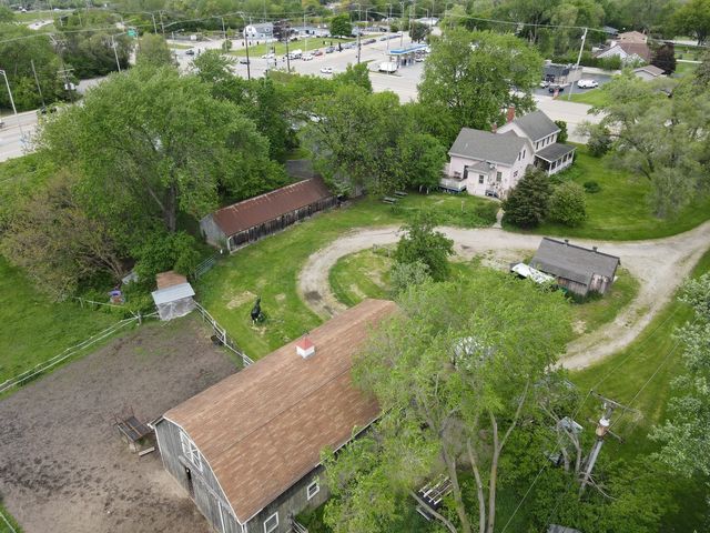 20W561 Army Trail Boulevard, Addison, IL 60101