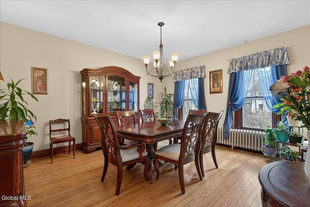 14 Dale Street, Voorheesville, NY 12186