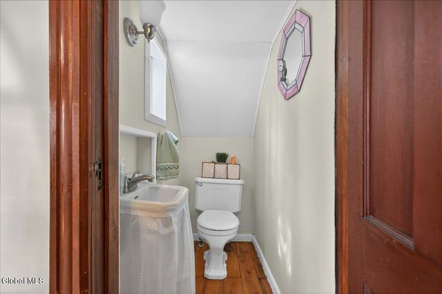 14 Dale Street, Voorheesville, NY 12186