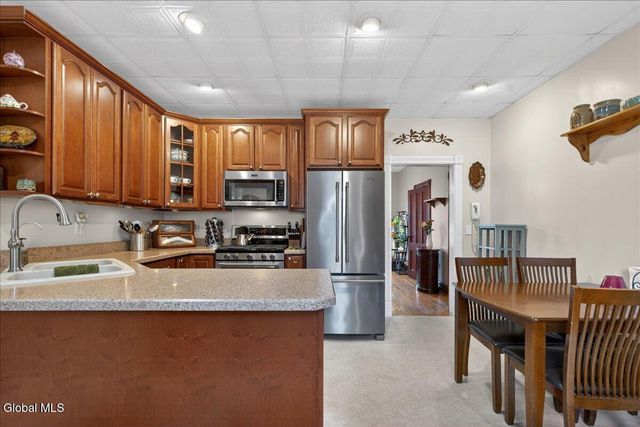 14 Dale Street, Voorheesville, NY 12186