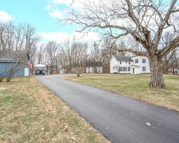 14 Dale Street, Voorheesville, NY 12186