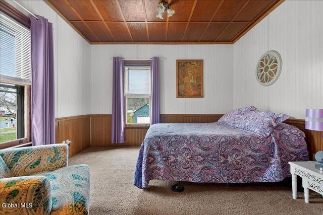 14 Dale Street, Voorheesville, NY 12186