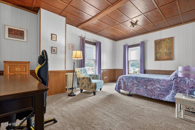 14 Dale Street, Voorheesville, NY 12186