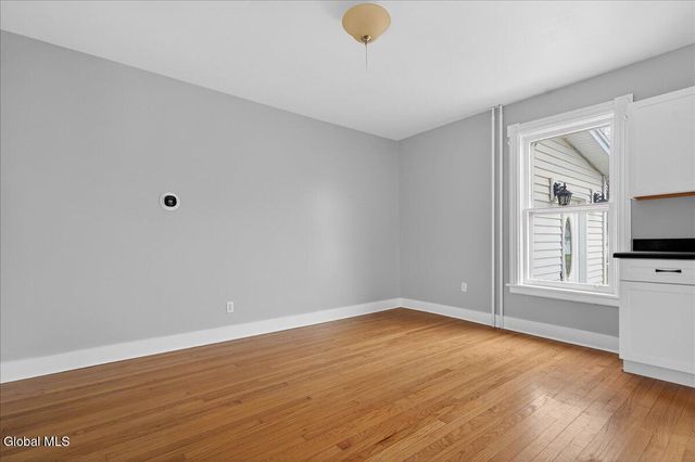 14 Dale Street, Voorheesville, NY 12186