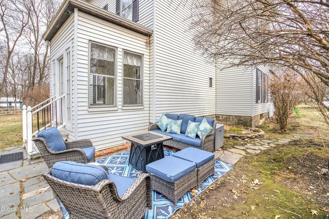 14 Dale Street, Voorheesville, NY 12186