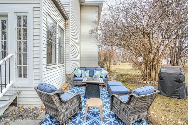 14 Dale Street, Voorheesville, NY 12186