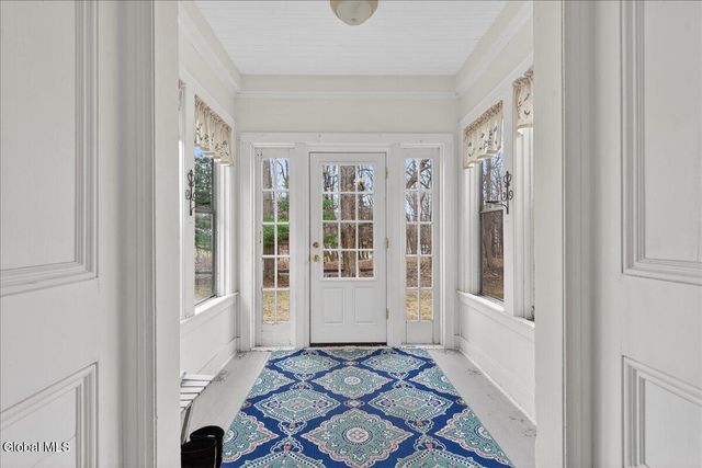 14 Dale Street, Voorheesville, NY 12186