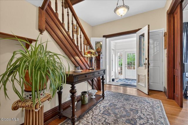 14 Dale Street, Voorheesville, NY 12186