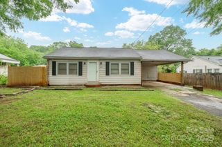 2509 1st Street, Statesville, NC 28677