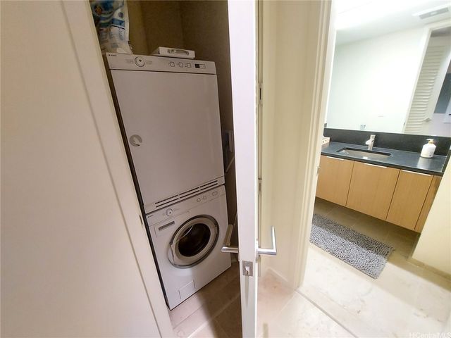 1388 Ala Moana Boulevard 1403, Honolulu, HI 96814