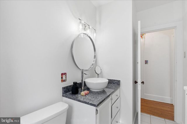 203 PEABODY ST NW, Washington, DC 20011