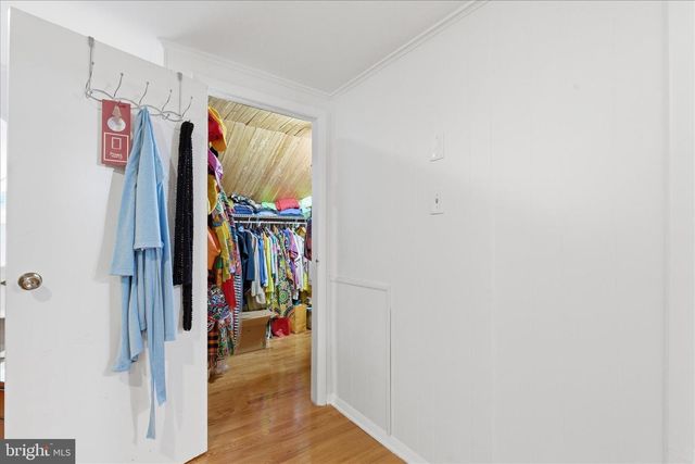 203 PEABODY ST NW, Washington, DC 20011