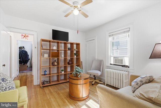 203 PEABODY ST NW, Washington, DC 20011