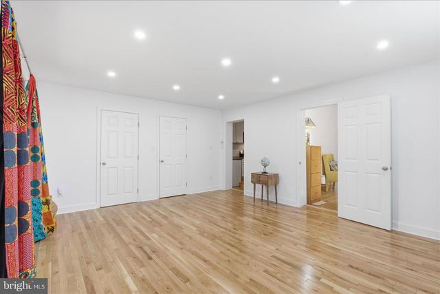 203 PEABODY ST NW, Washington, DC 20011