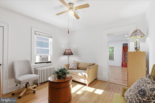 203 PEABODY ST NW, Washington, DC 20011