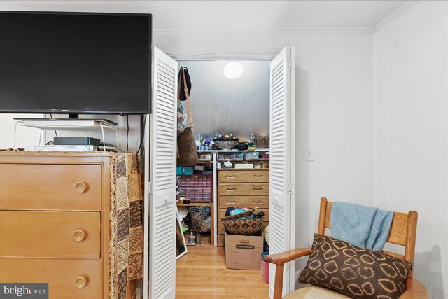 203 PEABODY ST NW, Washington, DC 20011