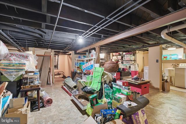 203 PEABODY ST NW, Washington, DC 20011