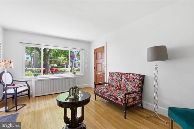 203 PEABODY ST NW, Washington, DC 20011