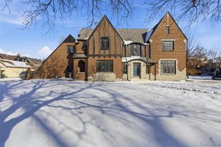 9500 La Salle Boulevard, Detroit, MI 48206